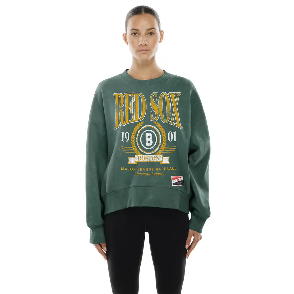 Women’s Boston Red Sox New Era Green 2025 Pullover Sweatshirt USA Jackets