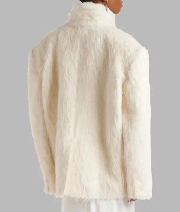 Jennifer Lopez White Fur Jacket - Image 2